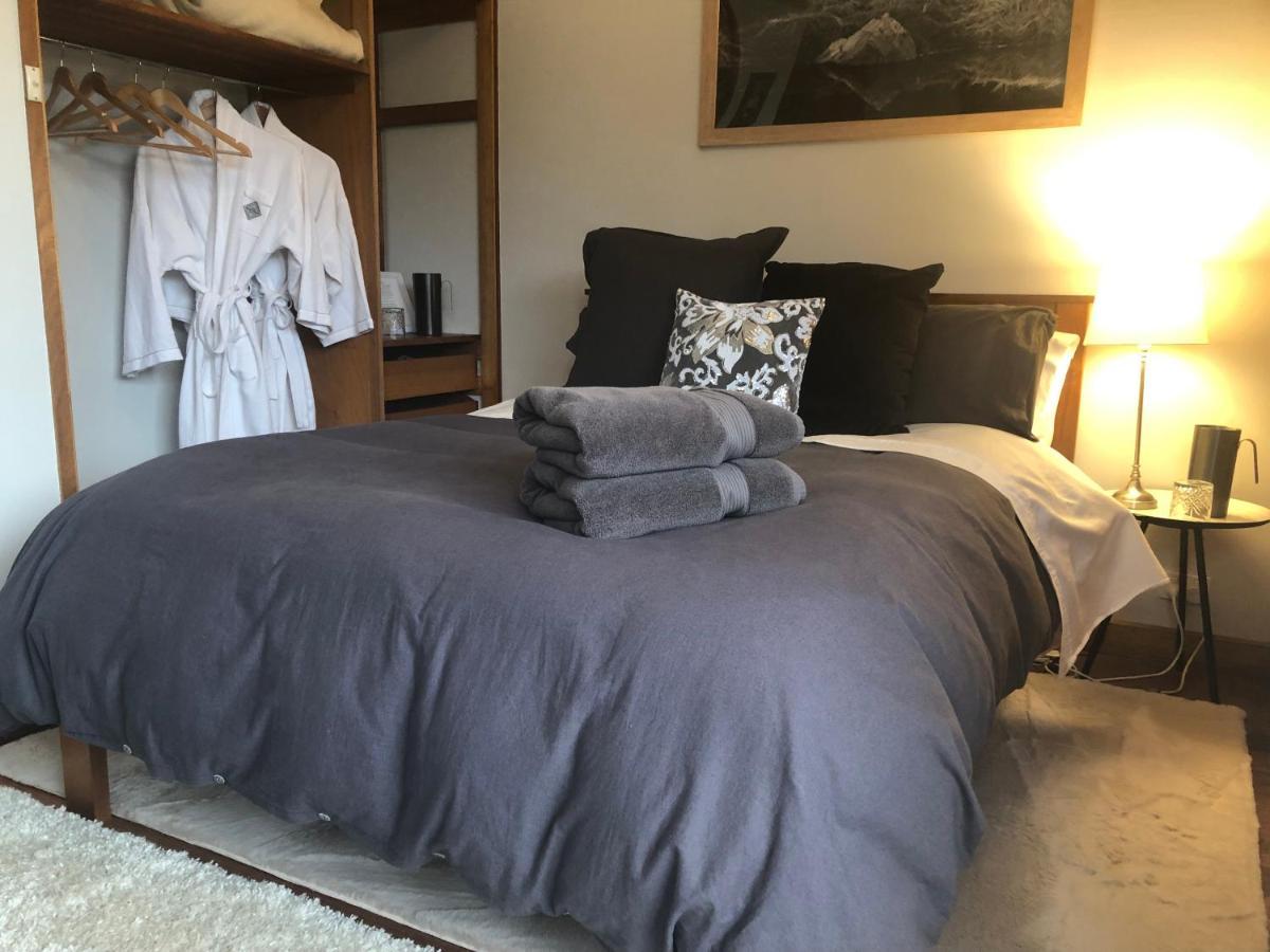 Lovely Budget Vegan Homestay Launceston Bagian luar foto