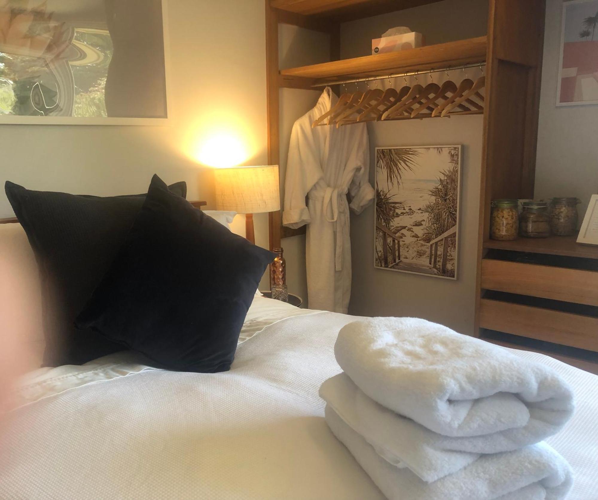 Lovely Budget Vegan Homestay Launceston Bagian luar foto